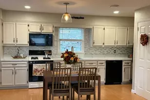 89 Knolls Rd, Bloomingdale, NJ 07403 - Photo 3