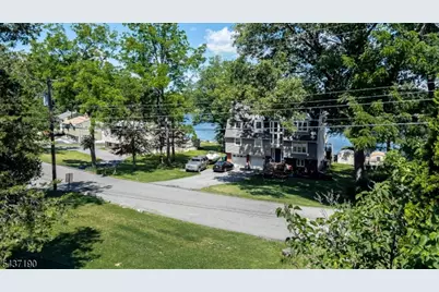 88 Shore Rd, Green Township, NJ 07821 - Photo 35
