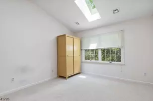 82 Smithfield Ct, Bernards Township, NJ 07920 - Photo 13