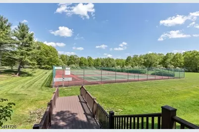 82 Smithfield Ct, Bernards Township, NJ 07920 - Photo 25