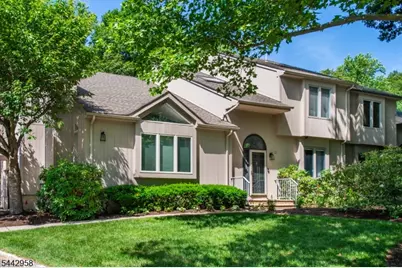 32 Robinhood Dr, Mountain Lakes, NJ 07046 - Photo 1