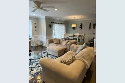 93 Lakeview Ct, Pompton Lakes, NJ 07442 - Photo 3