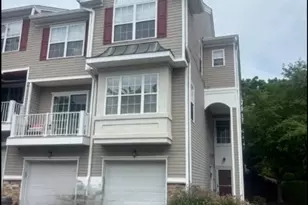 93 Lakeview Ct, Pompton Lakes, NJ 07442 - Photo 1