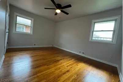 315 W Price St #2, Linden, NJ 07036 - Photo 9