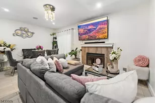 110 5 Clark Pl, Elizabeth, NJ 07206 - Photo 3