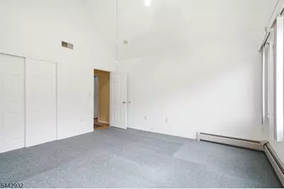37 Continental Rd, Parsippany, NJ 07950 - Photo 27