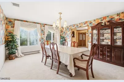 37 Continental Rd, Parsippany, NJ 07950 - Photo 13