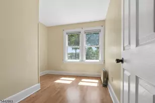 196 Broughton Ave, Bloomfield, NJ 07003 - Photo 19
