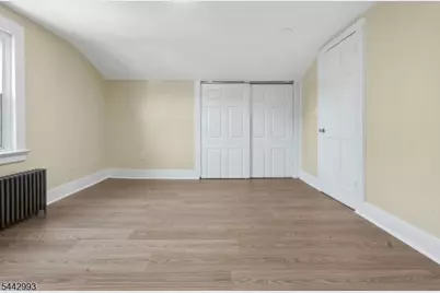 196 Broughton Ave, Bloomfield, NJ 07003 - Photo 15