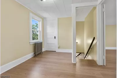 196 Broughton Ave, Bloomfield, NJ 07003 - Photo 15