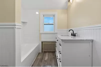 196 Broughton Ave, Bloomfield, NJ 07003 - Photo 5