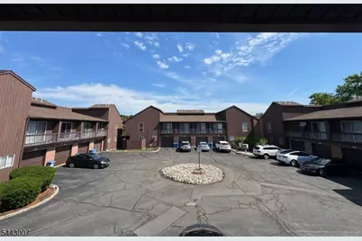 3811 Bloomingdale Dr, Hillsborough Township, NJ 08844 - Photo 27