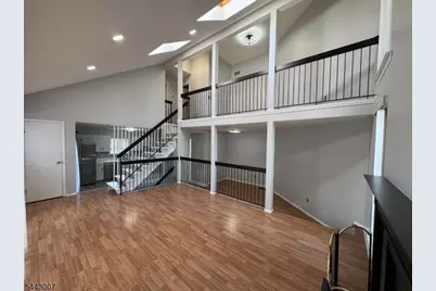 3811 Bloomingdale Dr, Hillsborough Township, NJ 08844 - Photo 5