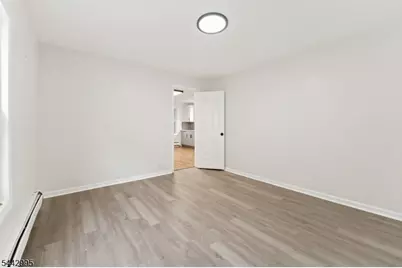 334 Pine St, Elizabeth, NJ 07206 - Photo 11