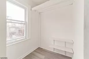 334 Pine St, Elizabeth, NJ 07206 - Photo 17