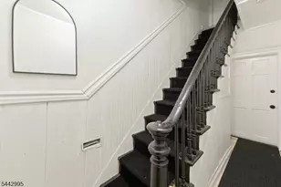 334 Pine St, Elizabeth, NJ 07206 - Photo 21