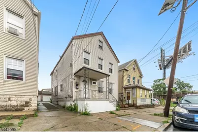 334 Pine St, Elizabeth, NJ 07206 - Photo 1
