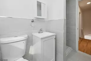 623 Livingston Rd, Elizabeth, NJ 07208 - Photo 17