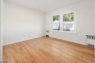 623 Livingston Rd, Elizabeth, NJ 07208 - Photo 9