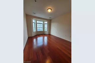 104 E Elizabeth Ave #207, Linden, NJ 07036 - Photo 5