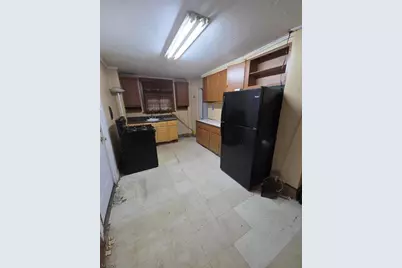 254 Glenwood Ave, East Orange, NJ 07017 - Photo 3