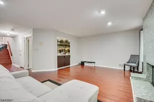 4506 Stonehedge Rd, Edison Twp., NJ 08820 - Photo 39