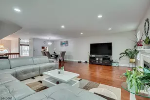 4506 Stonehedge Rd, Edison Twp., NJ 08820 - Photo 19