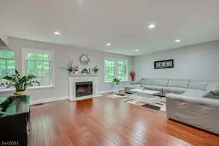 4506 Stonehedge Rd, Edison Twp., NJ 08820 - Photo 17