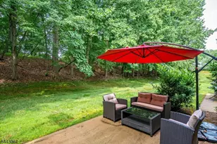 4506 Stonehedge Rd, Edison Twp., NJ 08820 - Photo 43
