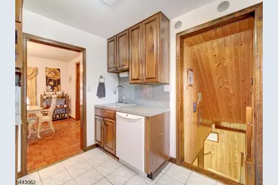 42 Hay Ave, Nutley, NJ 07110 - Photo 5
