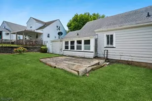 24 Springer St, Belleville, NJ 07109 - Photo 27