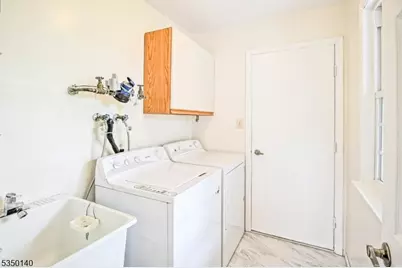 2A Bristol Ct, Monroe Township, NJ 08831 - Photo 17