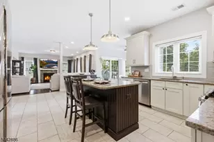 284 Shelburne Pl, Hillsborough Township, NJ 08844 - Photo 15