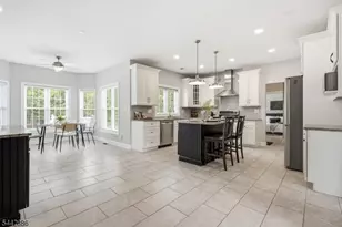 284 Shelburne Pl, Hillsborough Township, NJ 08844 - Photo 11