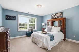 284 Shelburne Pl, Hillsborough Township, NJ 08844 - Photo 33