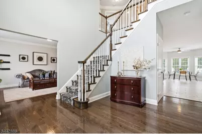 284 Shelburne Pl, Hillsborough Township, NJ 08844 - Photo 5