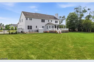 284 Shelburne Pl, Hillsborough Township, NJ 08844 - Photo 45