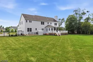 284 Shelburne Pl, Hillsborough Township, NJ 08844 - Photo 45