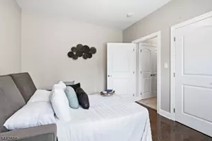 284 Shelburne Pl, Hillsborough Township, NJ 08844 - Photo 21