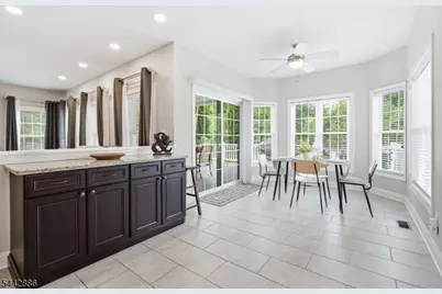 284 Shelburne Pl, Hillsborough Township, NJ 08844 - Photo 17