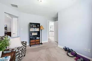 284 Shelburne Pl, Hillsborough Township, NJ 08844 - Photo 31