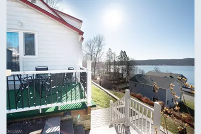 6 Lakeview Ter, Stanhope, NJ 07874 - Photo 3