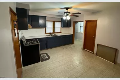 113 McWhorter St, Newark, NJ 07105 - Photo 1
