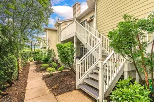 24 Wescott Rd, Bedminster Township, NJ 07921 - Photo 1