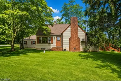 821 Miller Ln, Bridgewater, NJ 08836 - Photo 5