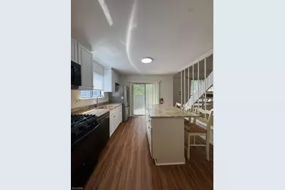 82 Sycamore Ct Ondo, Bernards Township, NJ 07920 - Photo 3