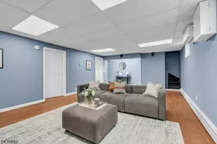 21 McGuire St, Woodbridge Township, NJ 08840 - Photo 27