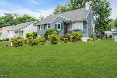 21 McGuire St, Woodbridge Township, NJ 08840 - Photo 3