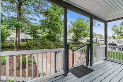 21 McGuire St, Woodbridge Township, NJ 08840 - Photo 31