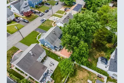 21 McGuire St, Woodbridge Township, NJ 08840 - Photo 37
